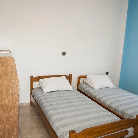 #flh - Traditional House 2, Kastri *